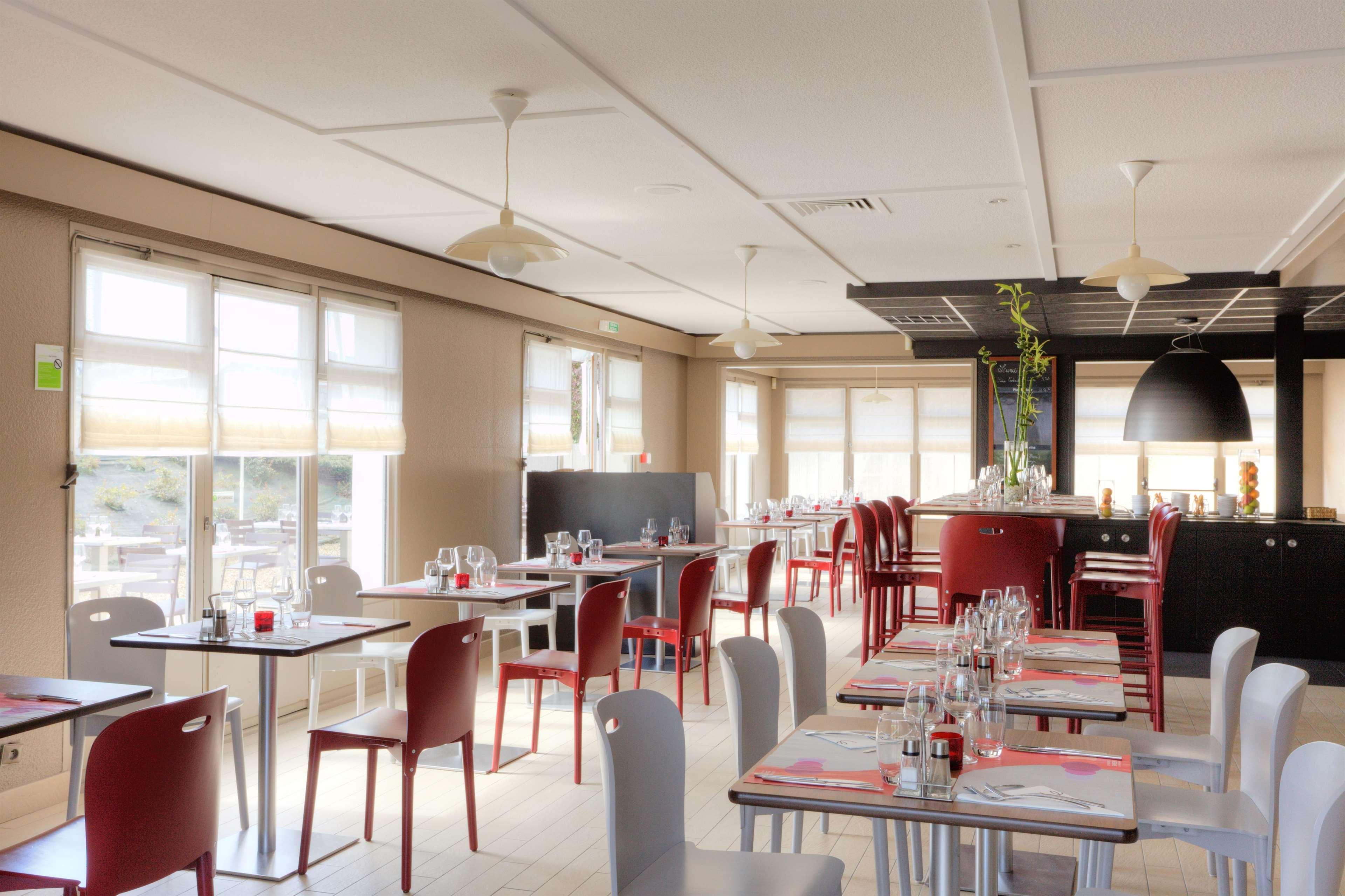 Campanile Poitiers Otel Dış mekan fotoğraf